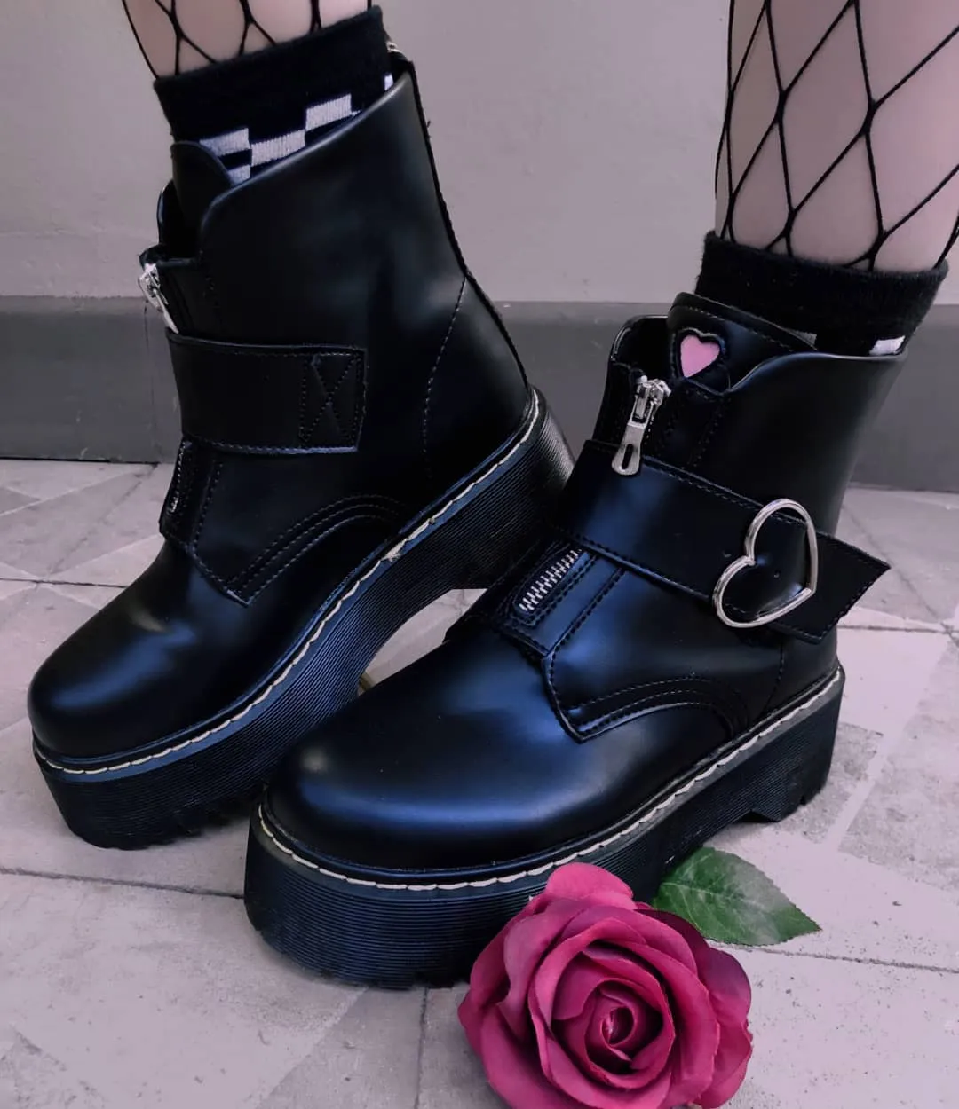 Love martin boots  KF81009