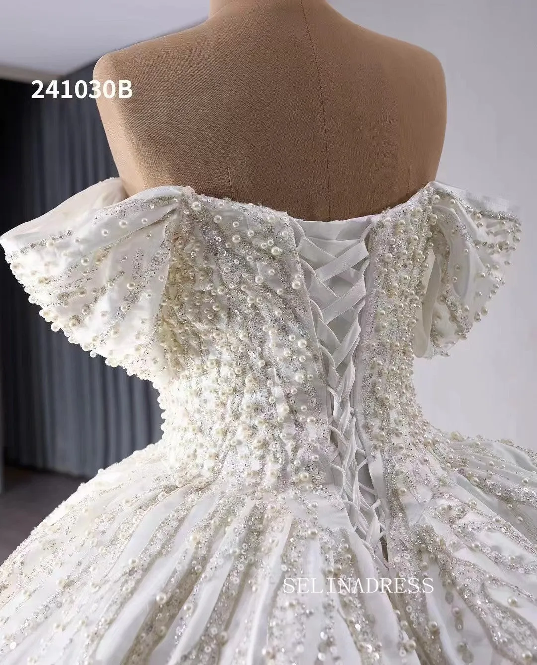 Luxury Haute Couture Wedding Dress Ball Gown Pearl Beaded Bridal Gowns 241030B